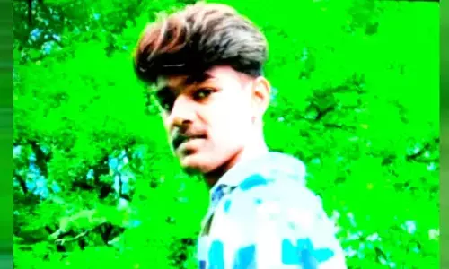 young man died : బొలెరో వాహనం ఢీకొని యువకుడు మృతి