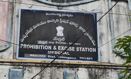 Medchal : జోమాటోలో  గంజాయి సరఫరా