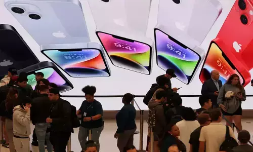 Apple: చైనాలో తగ్గిన ఐఫోన్ అమ్మకాలు.. టాప్ 5 నుంచి ఔట్