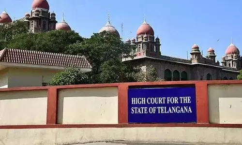 స్పీకర్ విషయాల్లో కోర్టుల జోక్యం చేసుకోరాదు.. హైకోర్టులో దానం, కడియం తరపున లాయర్లు