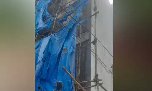 Illegal constructions : అక్రమ కట్టడాలకు అడ్డాగా హిమాయత్ నగర్..
