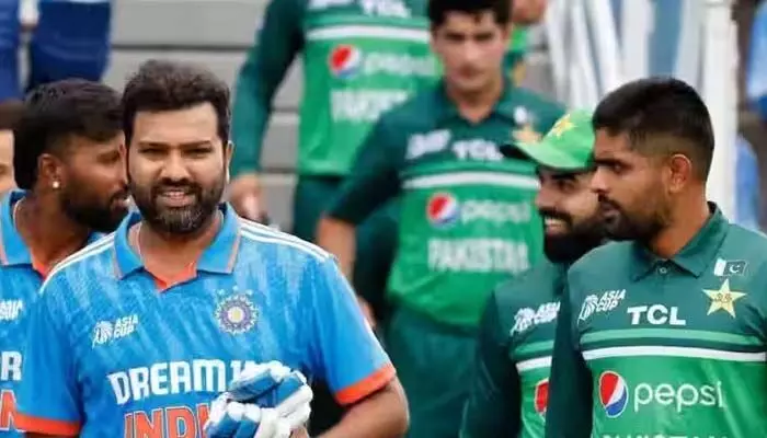 IND VS PAK : ఇంగ్లాండ్లో భారత్, పాక్ టెస్టు సిరీస్?.. ఇంగ్లాండ్ క్రికెట్ బోర్డు ఏం చెప్పిందంటే? IND VS PAK : ఇంగ్లాండ్లో భారత్, పాక్ టెస్టు సిరీస్?.. ఇంగ్లాండ్ క్రికెట్ బోర్డు ఏం చెప్పిందంటే?