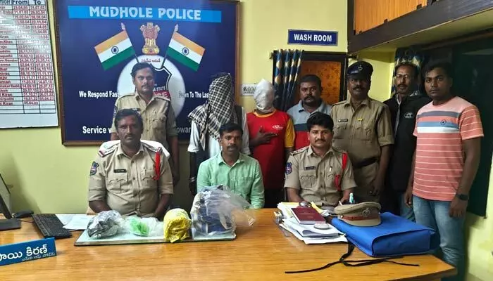 Marijuana : గంజాయి పట్టివేత Marijuana : గంజాయి పట్టివేత