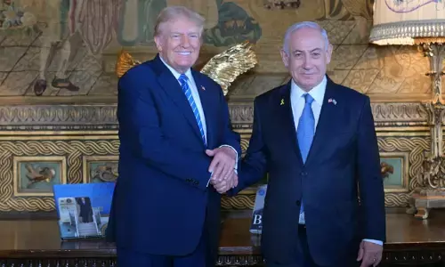 Trump-Netanyahu: అమెరికా మాజీ అధ్యక్షుడు ట్రంప్‌‌ను కలిసిన ఇజ్రాయెల్‌ ప్రధాని