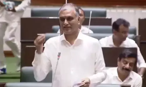 Assembly: దయచేసి మమ్మల్ని చూపించండి!.. స్పీకర్ కు హరీష్ రావు రిక్వెస్ట్