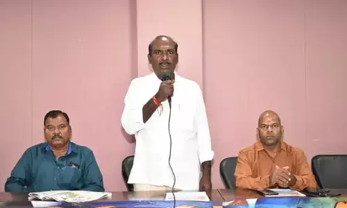 Education Act : విద్యాహక్కు చట్టం ఈ సమావేశాల్లోనే అమలు పర్చాలి..