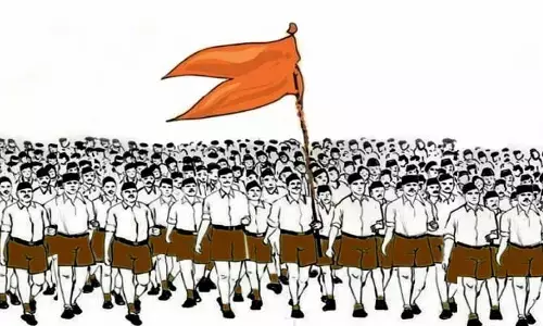 ప్రభుత్వ ఉద్యోగులు..దేశభక్తితో ఉండొద్దా?