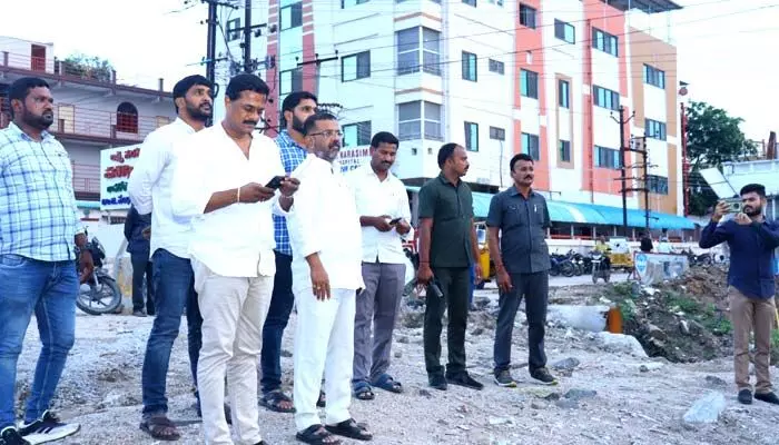 Naini Rajender Reddy : ఆగస్టు చివరిలోగా అందుబాటులోకి నాయిమ్ నగర్ బ్రిడ్జి Naini Rajender Reddy : ఆగస్టు చివరిలోగా అందుబాటులోకి నాయిమ్ నగర్ బ్రిడ్జి
