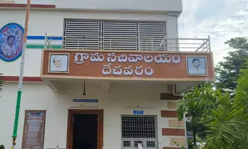 50 రోజులు దాటిపోయింది.. ఇంకా పాత చిత్రాలేనా?