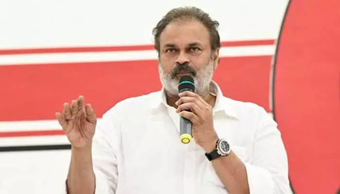 అడ్వాంటేజ్ కోసం జనసేనలో చేరొద్దు.. ఆ పార్టీ నేత నాగబాబు విజ్ఞప్తి అడ్వాంటేజ్ కోసం జనసేనలో చేరొద్దు.. ఆ పార్టీ నేత నాగబాబు విజ్ఞప్తి