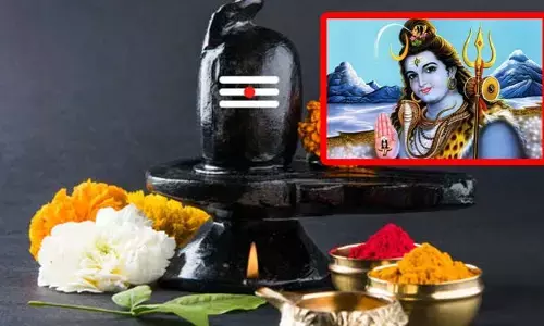 Spirituality: శ్రావణమాసంలో శివుడికి ఈ వస్తువులు ఎట్టిపరిస్థిల్లోనూ సమర్పించకూడదు.. ఎందుకంటే?