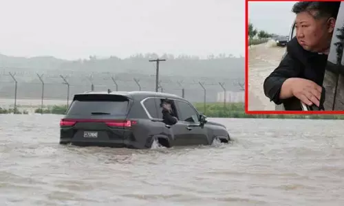 నడుము లోతు నీళ్లలో ఉత్తర కొరియా అధ్యక్షుడు కారులో ప్రయాణం.. విషయం తెలిస్తే షాకే!