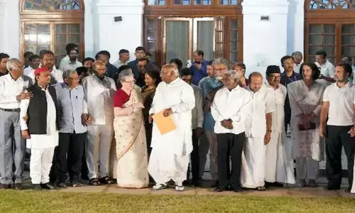 India bloc: కేజ్రీవాల్ ఆరోగ్యం క్షీణించడంపై ఇండియా కూటమి ర్యాలీ