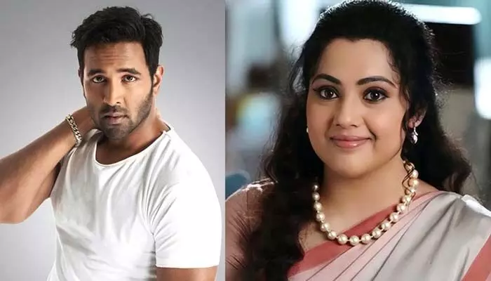 మంచు విష్ణు నిర్ణయంపై మీనా రియాక్షన్.. అలాంటి కామెంట్స్ వల్ల ఎందరో ఇబ్బంది పడ్డారంటూ పోస్ట్ మంచు విష్ణు నిర్ణయంపై మీనా రియాక్షన్.. అలాంటి కామెంట్స్ వల్ల ఎందరో ఇబ్బంది పడ్డారంటూ పోస్ట్