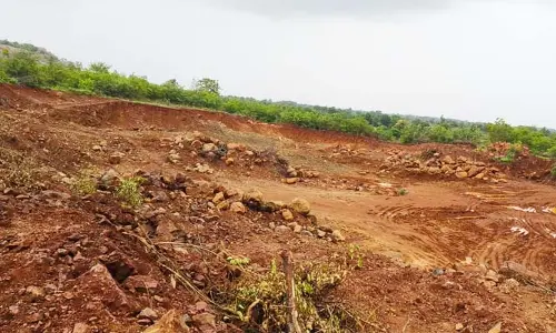 ఇదేం లెక్క..! మ‌ట్టి, మొరం త‌వ్వకాల్లో అక్రమాల చిట్టా