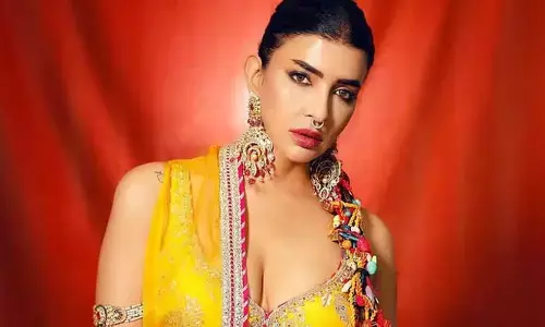 Manchu Laxmi: ఏంటమ్మా ఇది..మొగుడు చేసేవన్నీ చెప్పొచ్చా అంటూ మంచు లక్ష్మీ పై మండిపడుతున్న నెటిజన్లు