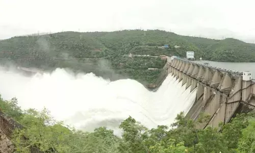 srisailam Project : నాగార్జునసాగర్ వైపు బిరా బిరా కృష్ణమ్మ..