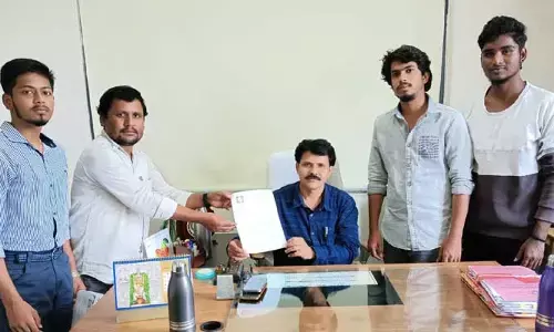 welfare hostel :సంక్షేమ హాస్టల్ విద్యార్థుల సమస్యలు పరిష్కరించాలి..