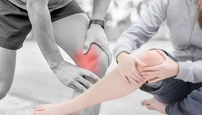 Health Tips: నిద్రలో కండరాలు పట్టేస్తున్నాయా.. ఇదే కారణమయ్యుండొచ్చు? నివారణలు Health Tips: నిద్రలో కండరాలు పట్టేస్తున్నాయా.. ఇదే కారణమయ్యుండొచ్చు? నివారణలు