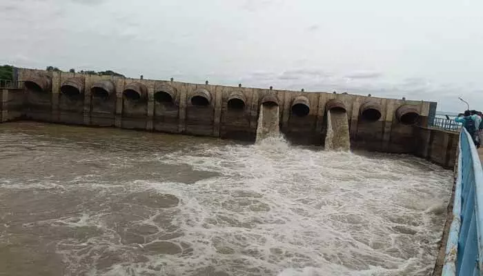 AP News:హంద్రీనీవా కాలువకు నీటి విడుదల AP News:హంద్రీనీవా కాలువకు నీటి విడుదల