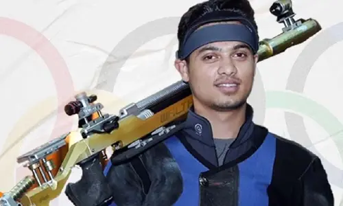 Swapnil Kusale : టికెట్ కలెక్టర్‌ టూ ఒలింపిక్ మెడలిస్ట్.. షూటర్ స్వప్నిల్ సక్సెస్ స్టోరీ ఇదే