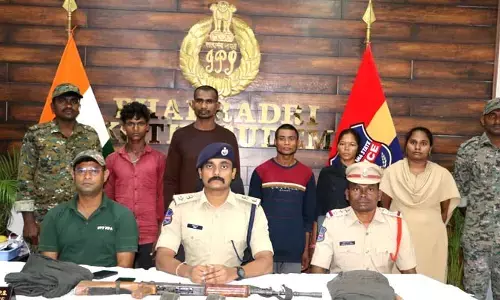 Maoists : ముగ్గురు మావోయిస్టులు, ఓ సానుభూతి పరుడు అరెస్ట్