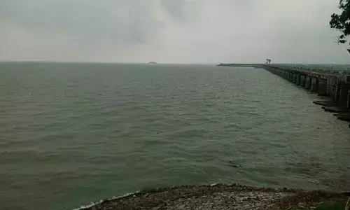Sriramsagar project : శ్రీరాంసాగర్ ప్రాజెక్ట్ లోకి భారీగా వరద నీరు..