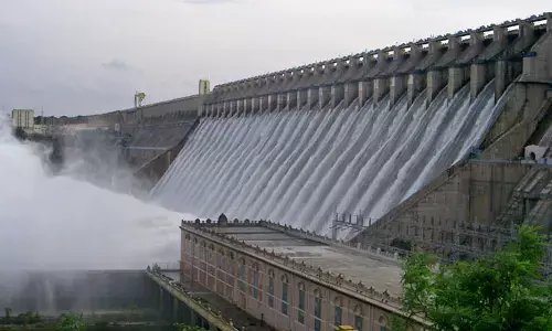 రైతులకు శుభవార్త.. సాగునీరు విడుదల