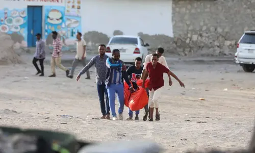 Somalia: సోమాలియా రాజధానిలో ఆత్మాహుతి దాడి.. 32 మంది మృతి