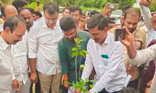 MP Etela Rajender : సమిష్టి కృషితోనే కాలనీ అభివృద్ధి..