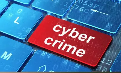 Cyber crime : ఆన్లైన్ మోసం నుండి అప్రమత్తమైన వృద్దుడు..