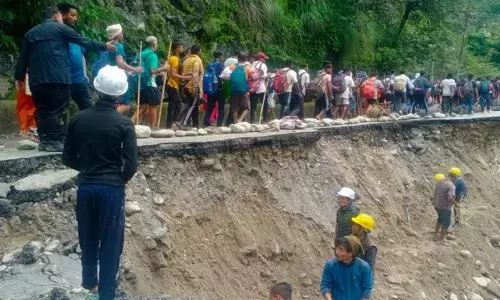 Uttarakhand : కేదార్‌నాథ్‌ నుంచి 510 మంది యాత్రికుల రెస్క్యూ
