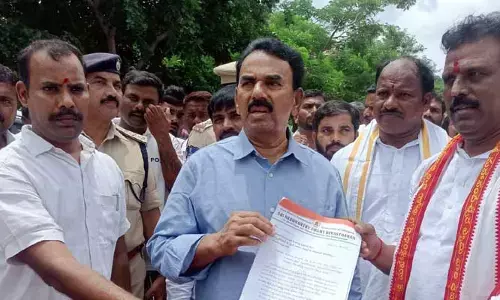 Minister Jupalli Krishna Rao : కురుమూర్తి స్వామి ఆలయం అభివృద్ధికి శాయశక్తులా కృషి చేస్తా..