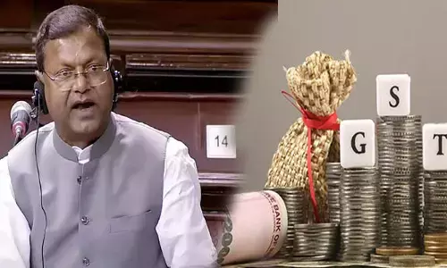 GST: బీమా ప్రియమంపై జీఎస్టీతో రూ.8,263 కోట్ల ఇన్ కమ్