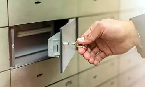 బ్యాంకు లాకర్లు, కమామిషు..