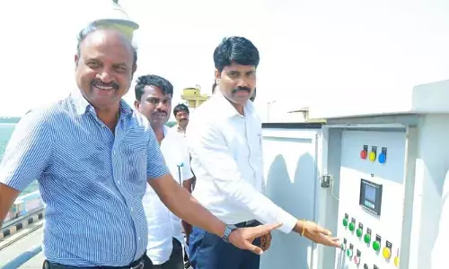 Nagarjuna sagar :  నాగార్జునసాగర్‌ 16.రేడియల్‌ క్రస్టు గేట్లు ఎత్తివేత..