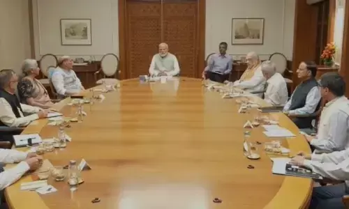 Bangladesh : బంగ్లా పరిస్థితులపై భారత్ సమీక్ష.. ప్రధాని మోడీ సారథ్యంలో కీలక సమావేశం