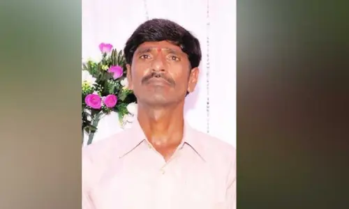 Murder :  పొలంలో రైతు దారుణ హత్య..