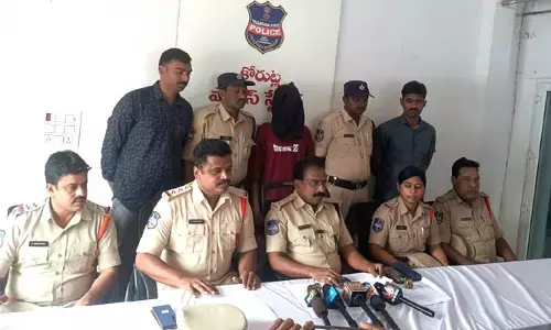 ganja : గంజాయి విక్రయిస్తున్న యువకుడి అరెస్ట్