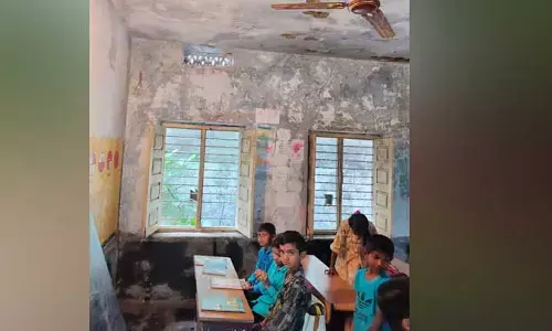 Old school : పొంచి ఉన్న ప్రమాదం..