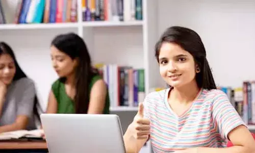 Menstrual Leave:విద్యార్థినులకు గుడ్ న్యూస్..నెలలో ఒక రోజు సెలవు ప్రకటిస్తూ ప్రభుత్వం కీలక నిర్ణయం!