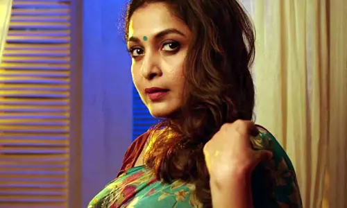 Super Deluxe: తెలుగులో రిలీజ్ కాబోతున్న తమిళ్ బ్లాక్ బస్టర్ థ్రిల్లర్ మూవీ.. ఏకంగా 400 థియేటర్లలో..