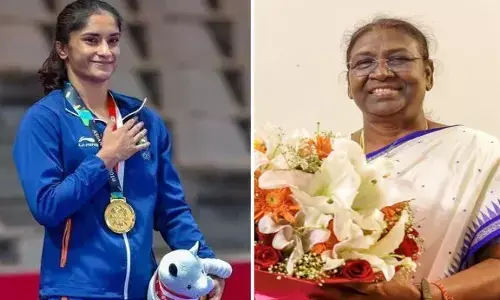 Vinesh Phogat : ఫొగట్ భారతీయుల హృదయాల్లో ఛాంపియన్‌ : రాష్ట్రపతి, ఉప రాష్ట్రపతి, ప్రధాని స్పందన