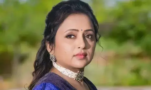 యాంకర్ సుమ మెడకు చుట్టుకుంటున్న రియల్ ఎస్టేట్ వివాదం