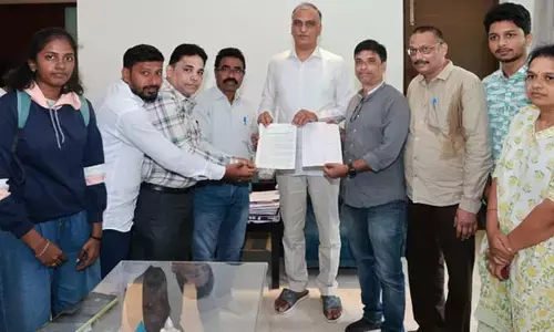 Harish Rao: మెడికల్ అడ్మిషన్లపై న్యాయపోరాటానకి వెనకాడబోము: హరీశ్ రావు