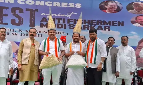 Mettu Saikumar: జంతర్ మంతర్ వద్ద దర్నాలో పాల్గొన్న తెలంగాణ ఫిషరీష్ చైర్మన్