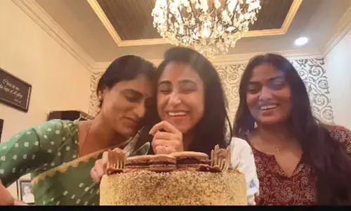 Alekhya: తారకరత్న భార్య బర్త్‌డేని సెలెబ్రేట్ చేసిన వైఎస్ షర్మిల.. ఎమోషనల్ అయిన అలేఖ్య(పోస్ట్)