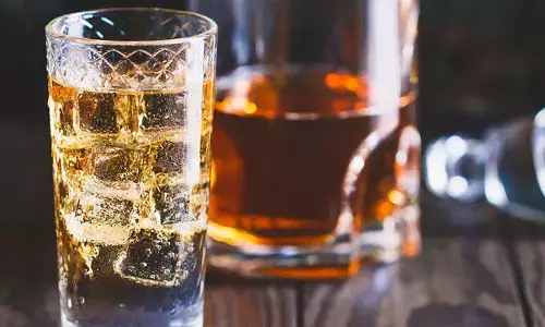 Soda with Alcohol: సోడాతో ఆల్కహాల్ తాగేవారు వీటి గురించి తప్పక తెలుసుకోవాలి