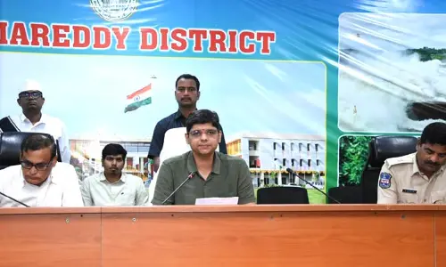 స్వాతంత్ర్య దినోత్సవ వేడుకలకు ఏర్పాట్లు చేయాలి