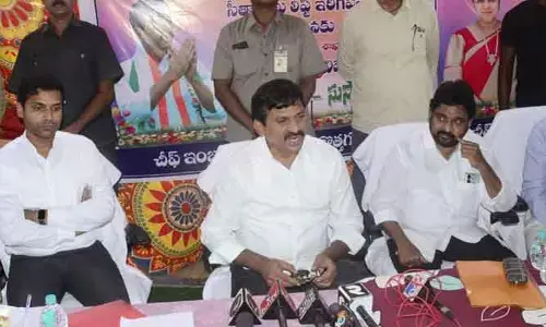 Minister:నెలాఖరు కల్లా 4.5 లక్షల ఇండ్లు ప్రారంభిస్తాం